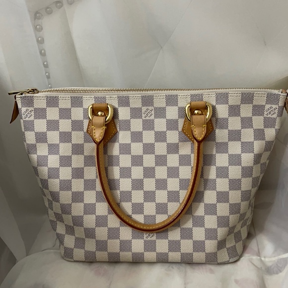 Authentic vintage saleya Louis Vuitton bag - Picture 1 of 11